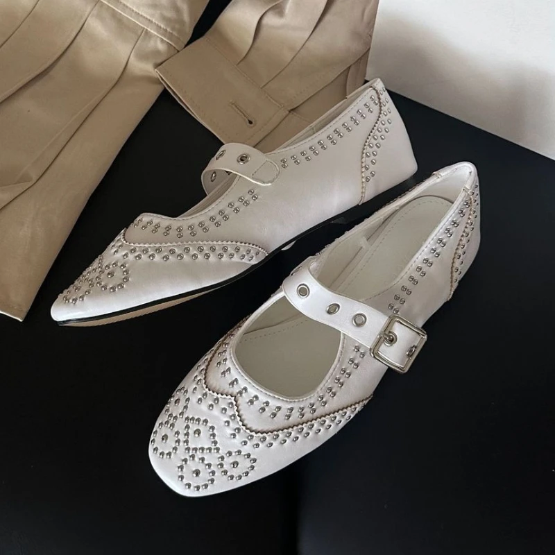 Retro Rivet Buckle Design Flat - огляд і ціна Women Shoes Elegant