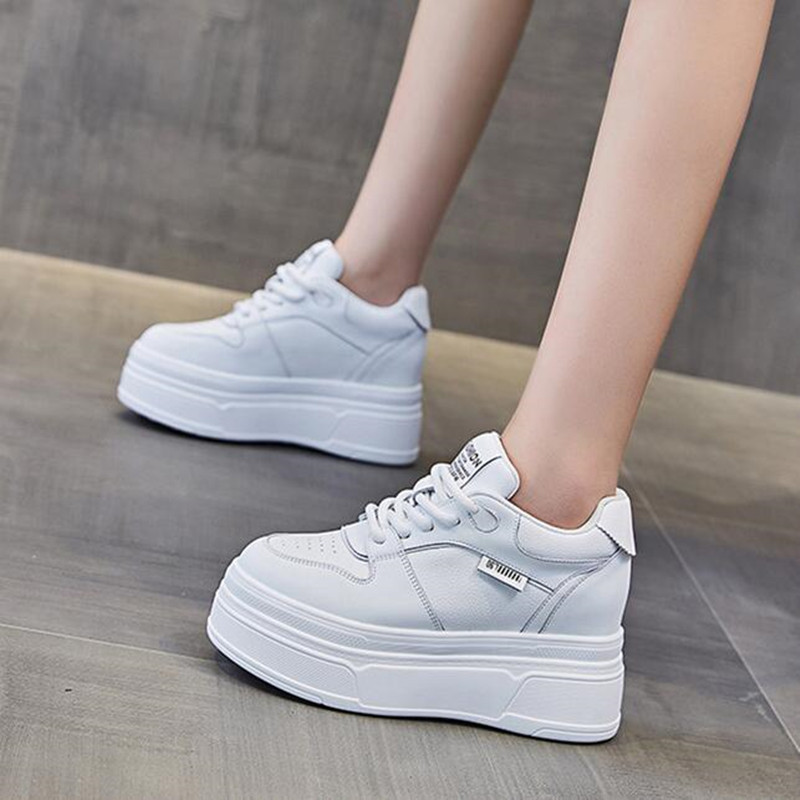 9CM Genuine Leather NEW Brand  - огляд і ціна Women Shoes Running
