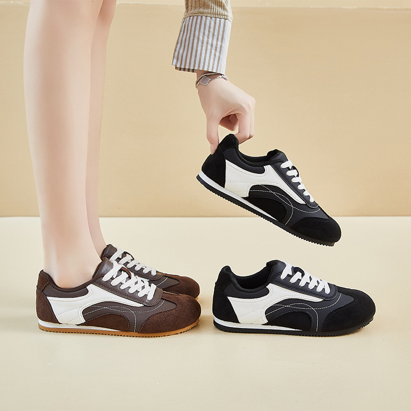 Women's leather sports shoes,  - огляд і ціна Women Shoes Running