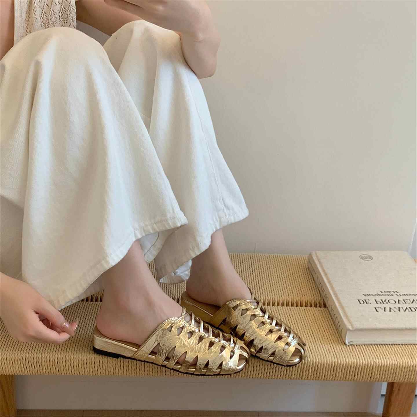 luxury brand Handmade Weaving  - огляд і ціна Slip On Mule Flat