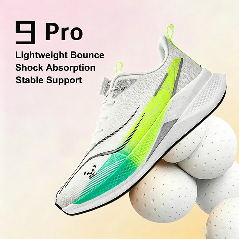 Carbon Plate Running Shoes Ult - огляд і ціна Women'S Shoes Hey Dude